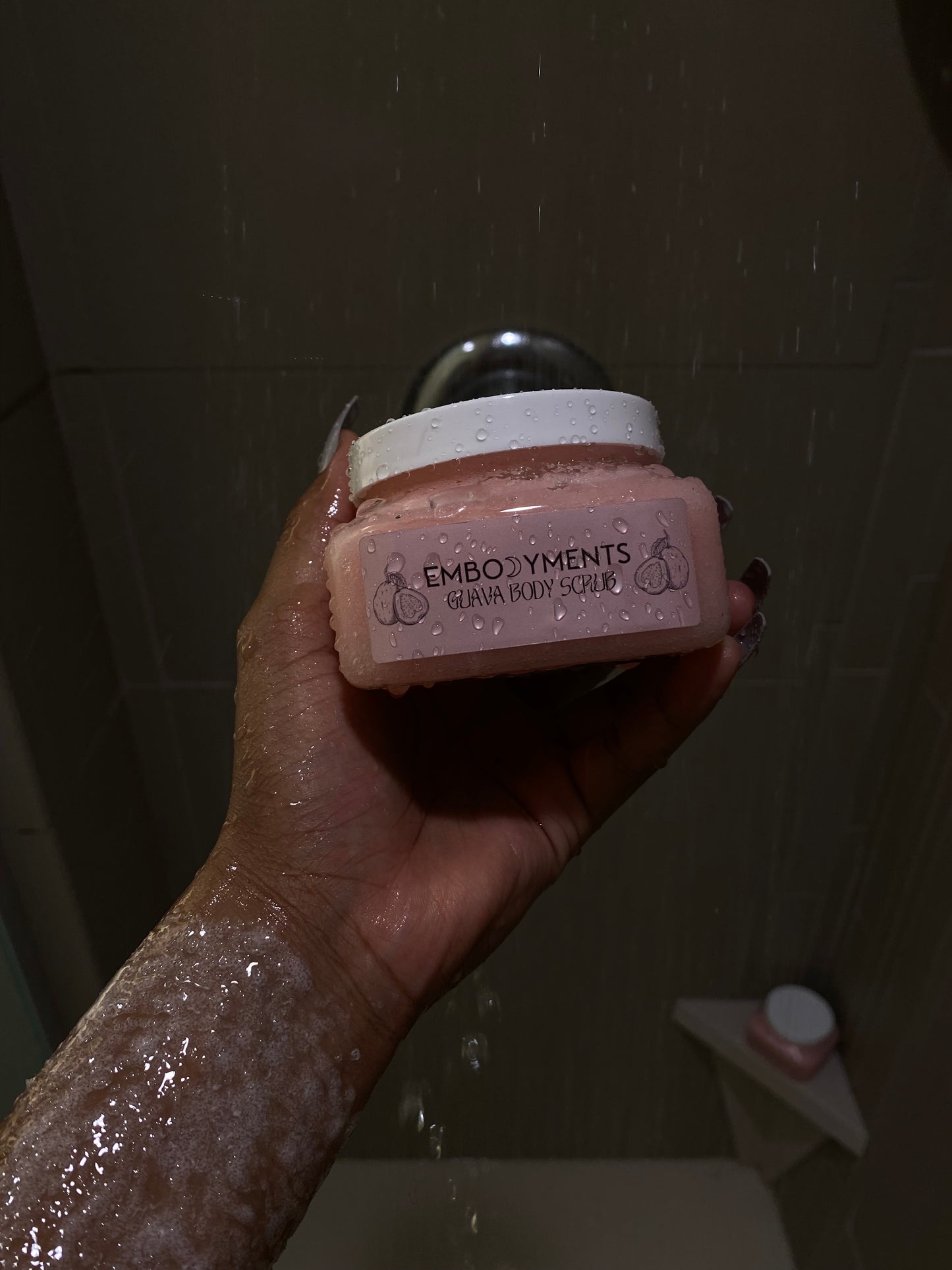 GUAVA BODY SCRUB